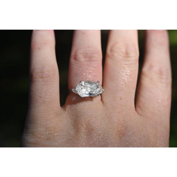 alternative raw diamond engagement rings, raw crystal size 4 5 6 7 8 8 9 10 11 - Picture 1 of 4